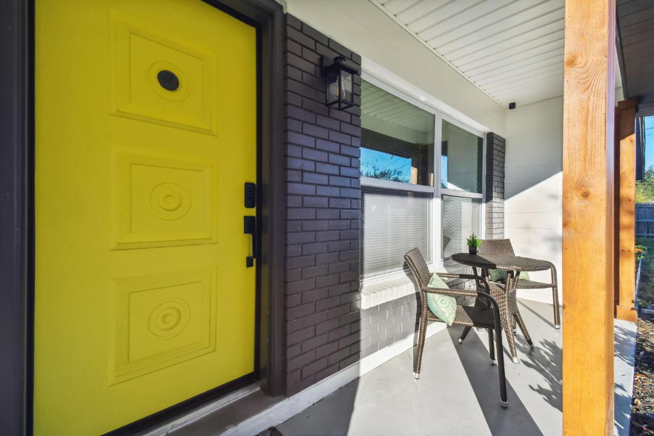 Plush Sheets, Games!, Huge Backyard, Massage Chair Tampa Eksteriør bilde